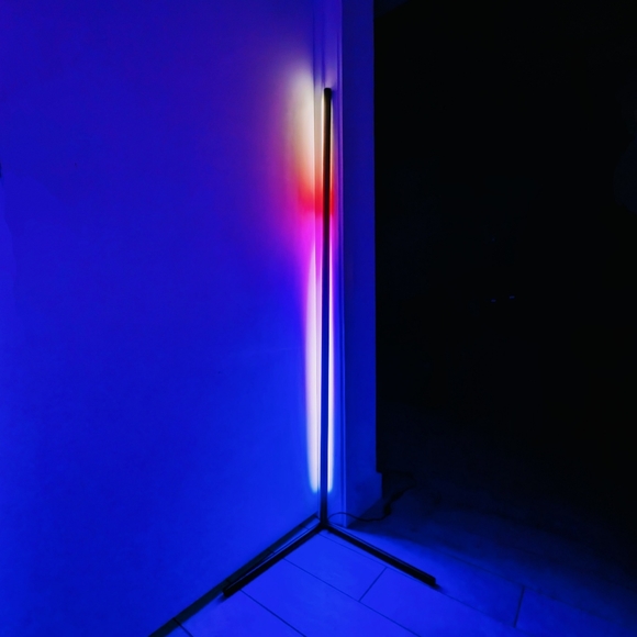 Corner LED Floor Lamp RGB Variable Color With Remote Control - Picture 5 of 5